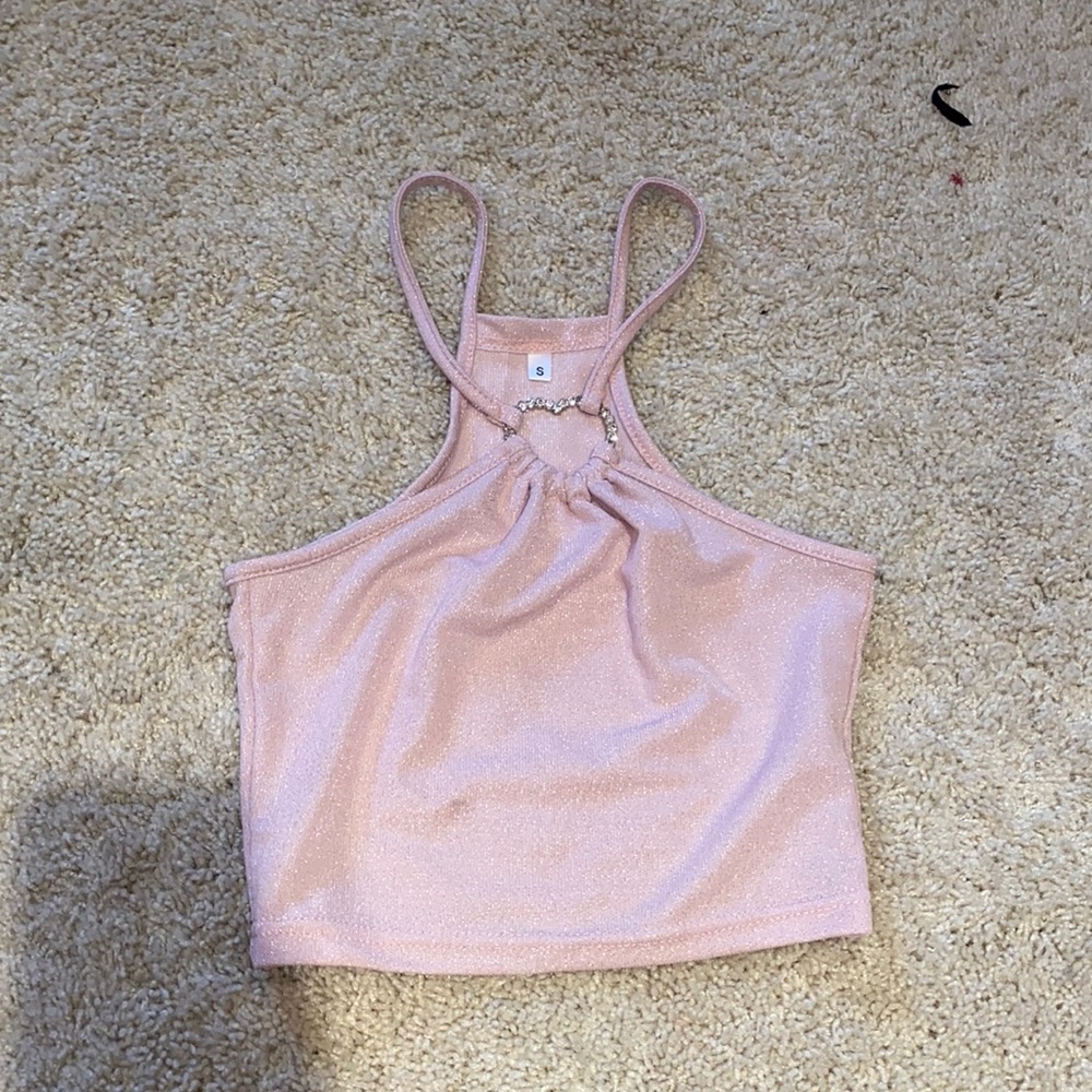 ADORABLE SPARKLY BABY PINK HEART DETAIL CROP TOP